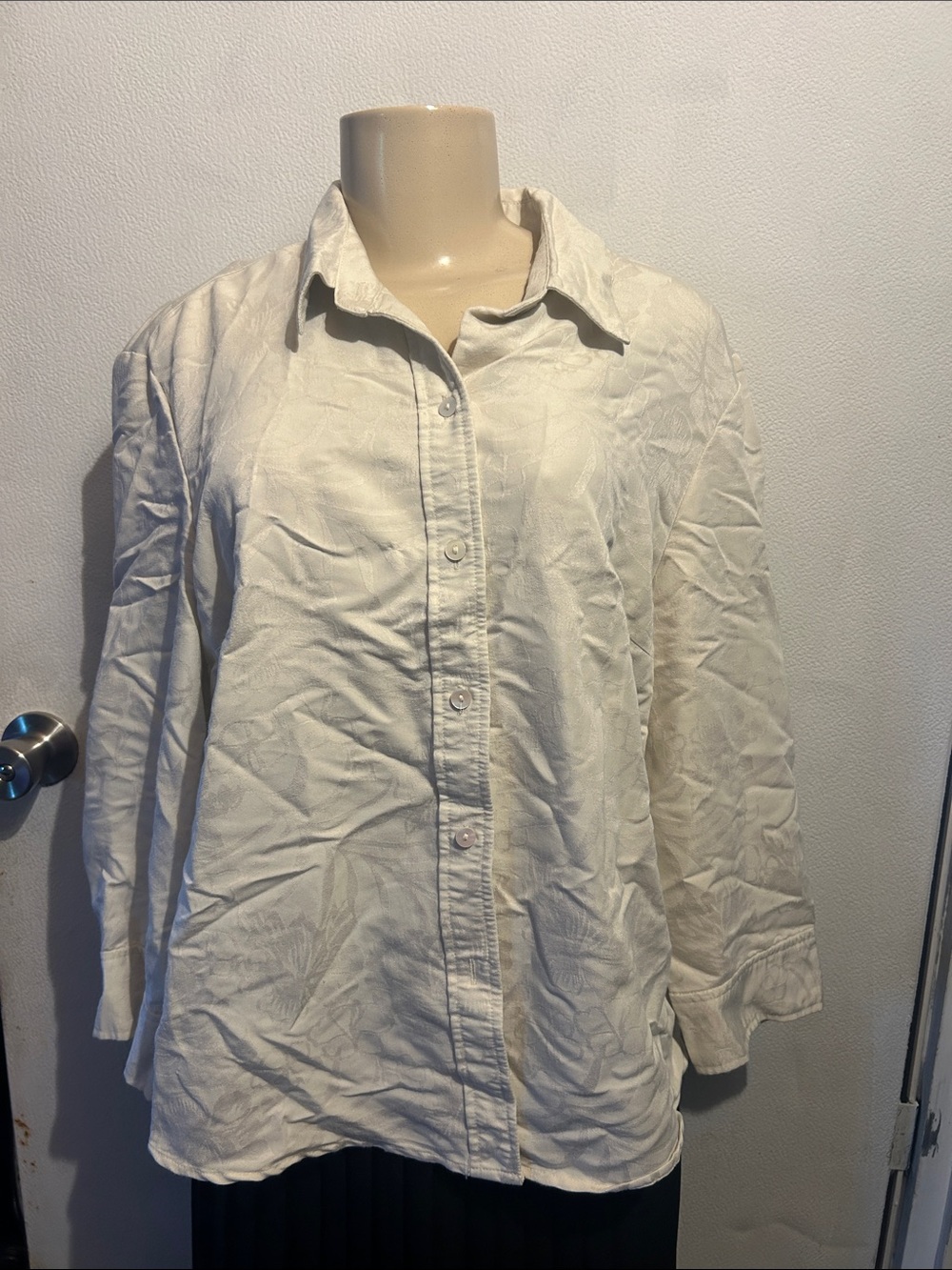 Women's Classic Button-Down Shirt - White